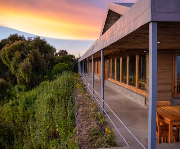 Limalimo Lodge and surrounding forest